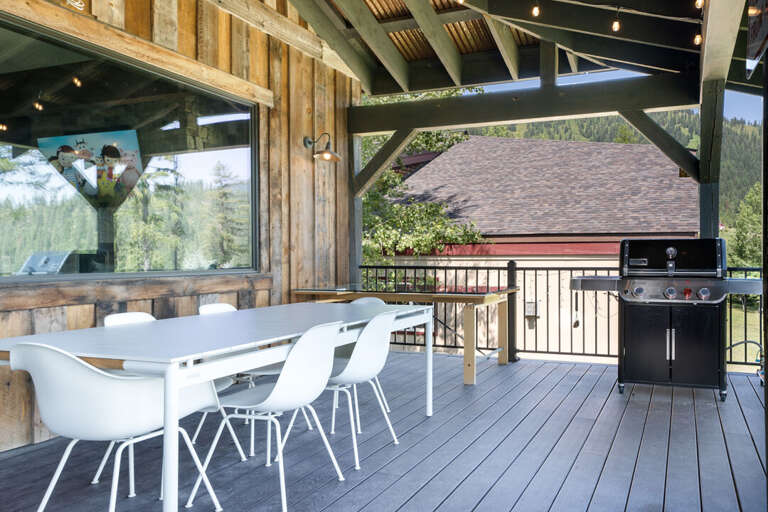 Grill out on the deck and enjoy the views | Exterior