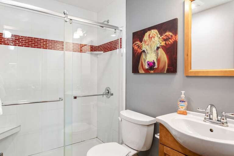 Get ready for the day | Main Level