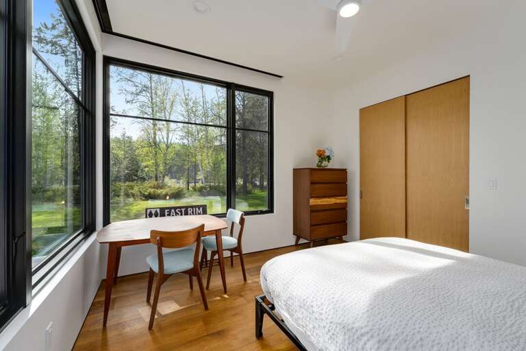 Play a game or draw at the table | Main Level