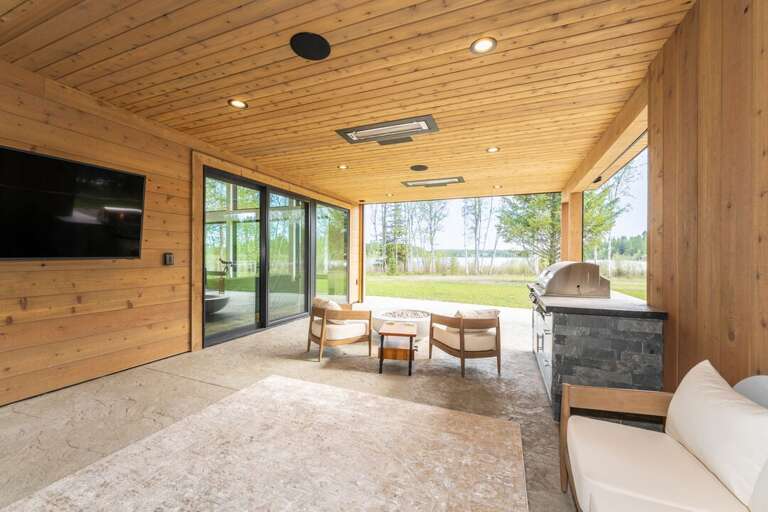 Watch TV Outside From the Patio | Exterior