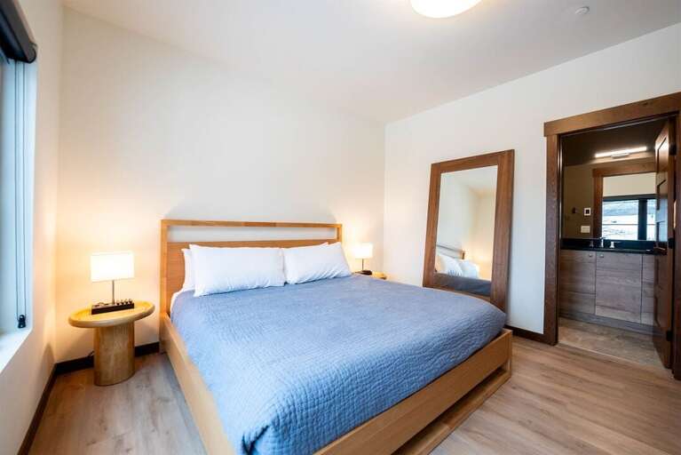 Get Cozy in Bed | Middle Level Get Cozy in Bed | Middle Level