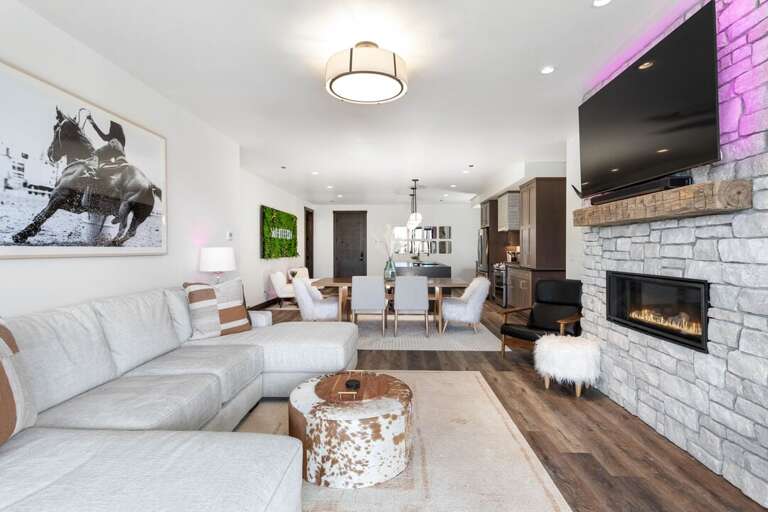 Spacious Living Area