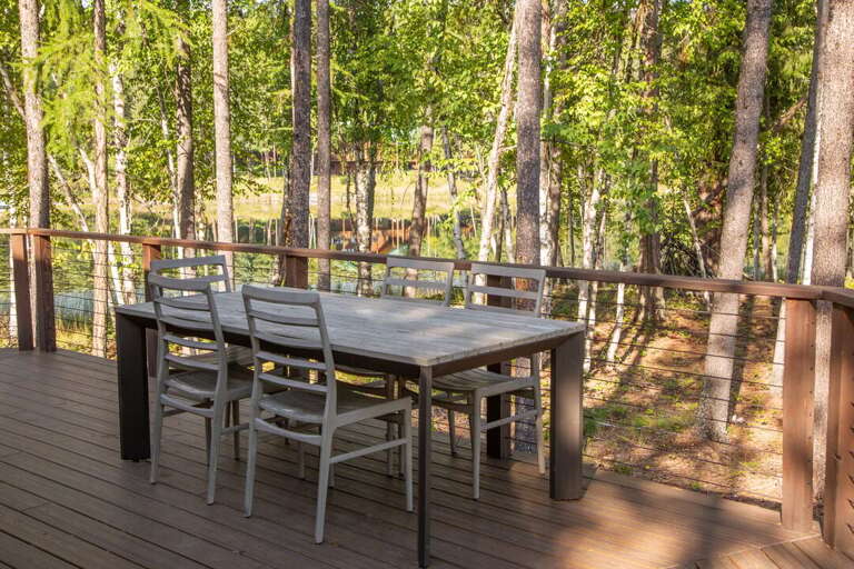 Enjoy lunch or dinner outside | Exterior