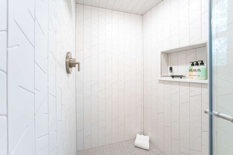 Rainfall shower head perfect for relaxing | Main Level