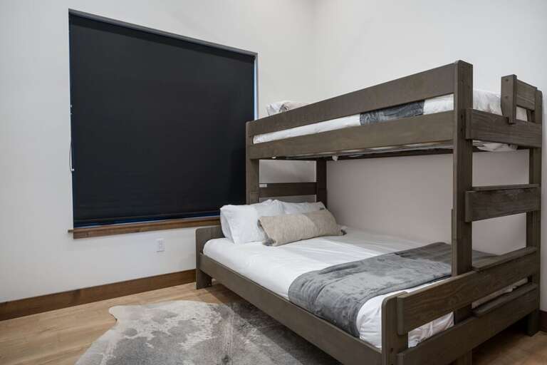 Bunk room | Main Level