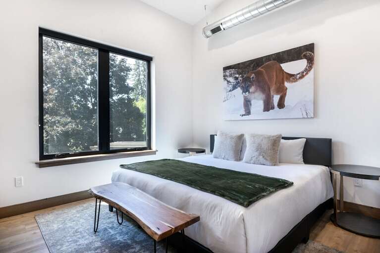 King Bed | Upper Level King Bed | Upper Level