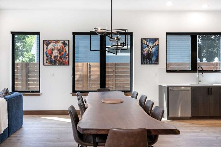 Dining area | Home Again Luxury Haven