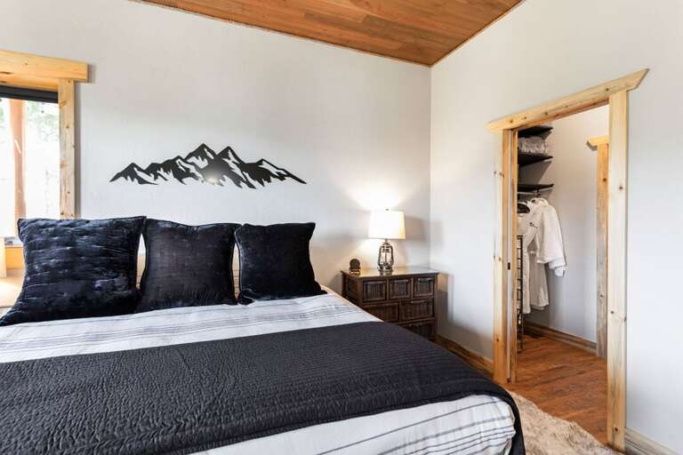 ground level | king bed