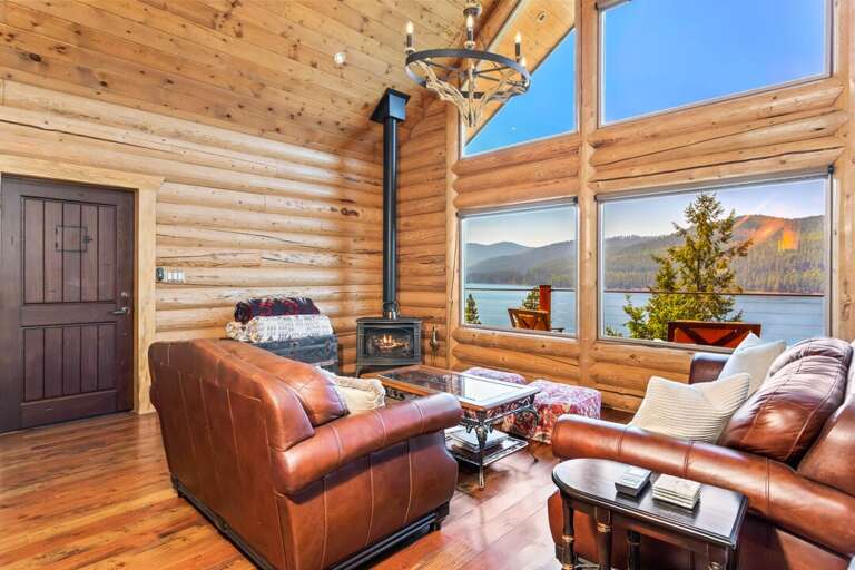 Watch the sun shine over the lake!