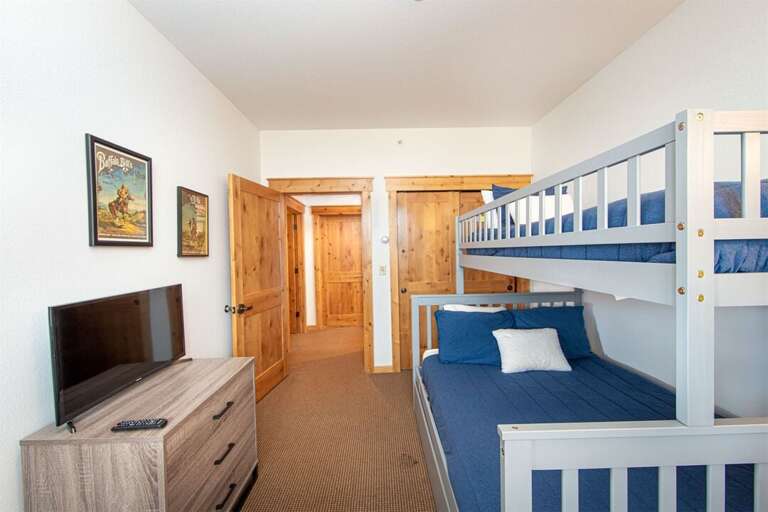 The bunk room is a fun space for our younger guests | Main Level