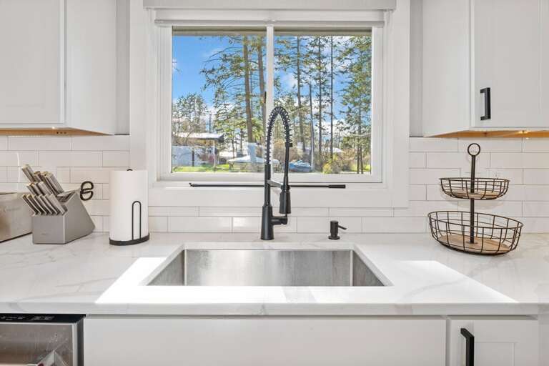 30 Inch Deep Stainless Steel Sink | Main Level