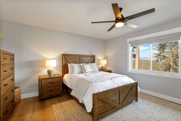 Soak in the Mountain Views from this Cozy King | Main Level