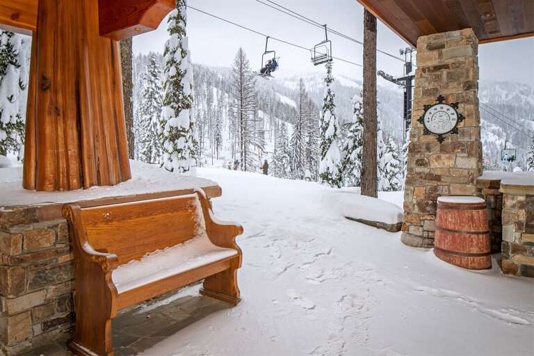 This ski in/ski out lodge has a path leading directly to the ski run for Chair 3 | Exterior
