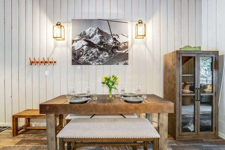 Dining room with style | Main Level Dining room with style | Main Level