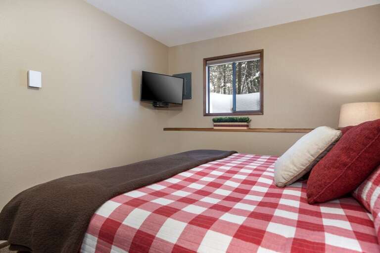 Enjoy your nights as snug as a bear in hibernation | Interior