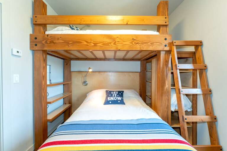 Perfect room for the kids to share | Lower Level