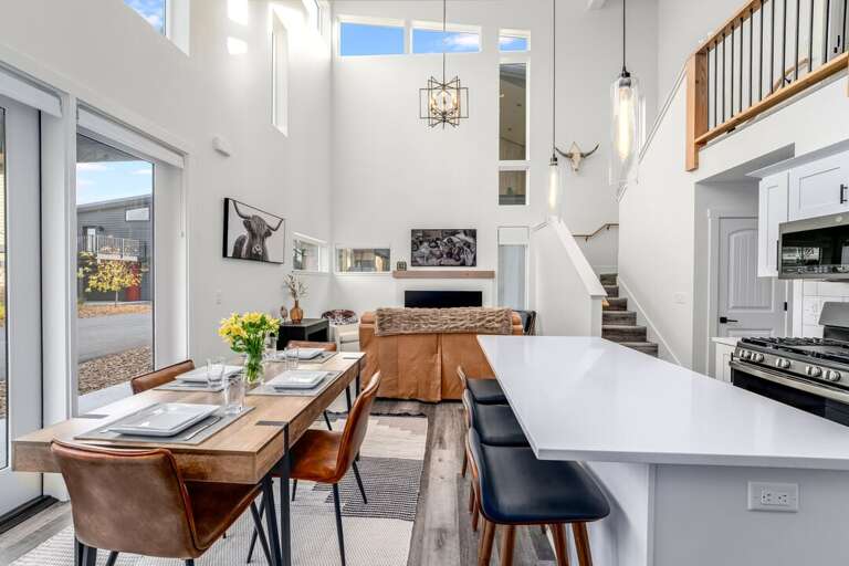 Ample Seating for All | Main Level