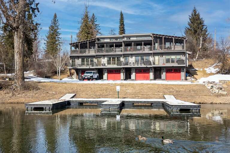 Riverfront Landing offers a private dock for launching kayaks and paddle boards | Exterior