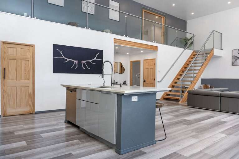 Open Kitchen | Main Level