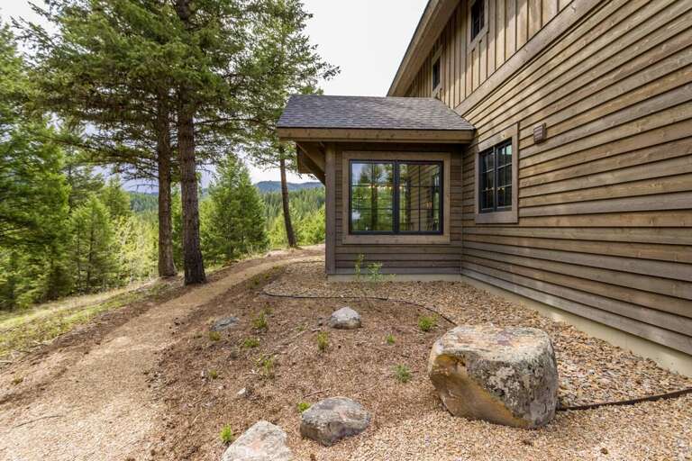 Go for a quick hike | Exterior