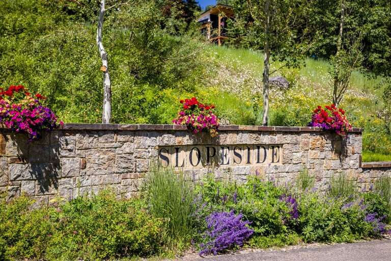 Slopeside Community Slopeside Community