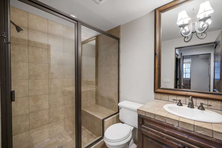 En-suite Bathroom | Lower Level