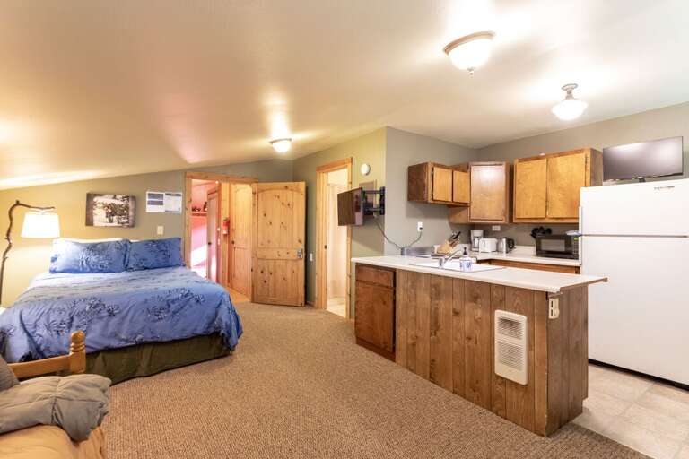 Cook breakfast | Twin Day Bed and Queen Bed |  Studio - The Great House Cook breakfast | Twin Day Bed and Queen Bed |  Studio - The Great House