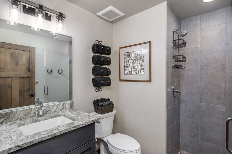 Standing Shower | Main Level