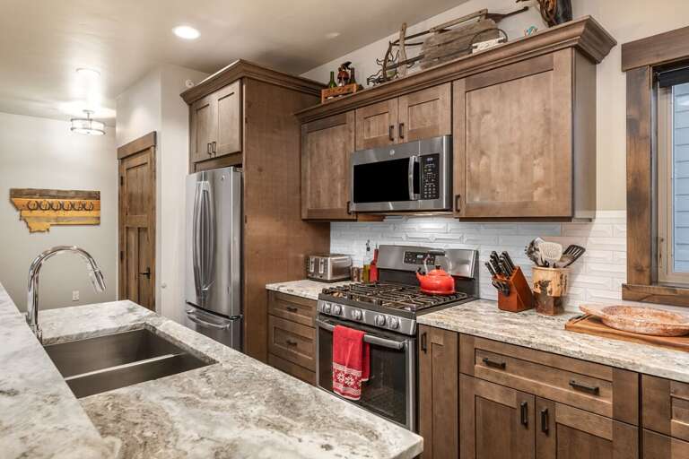 Updated Appliances | Main Level