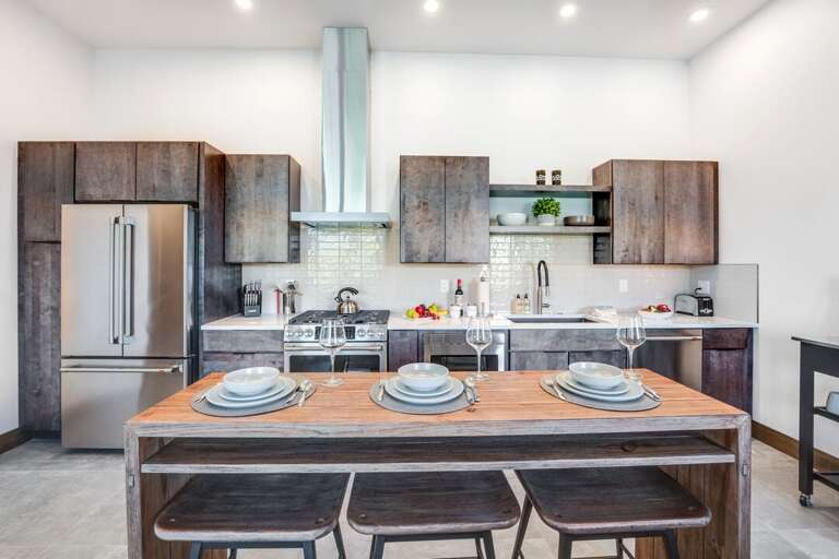 Bar Seating for 3 | Main Level