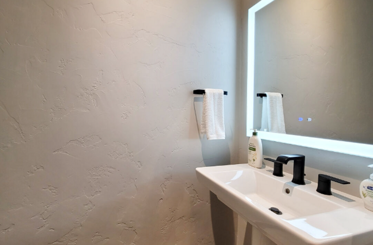 Half Bathroom | Upper Level