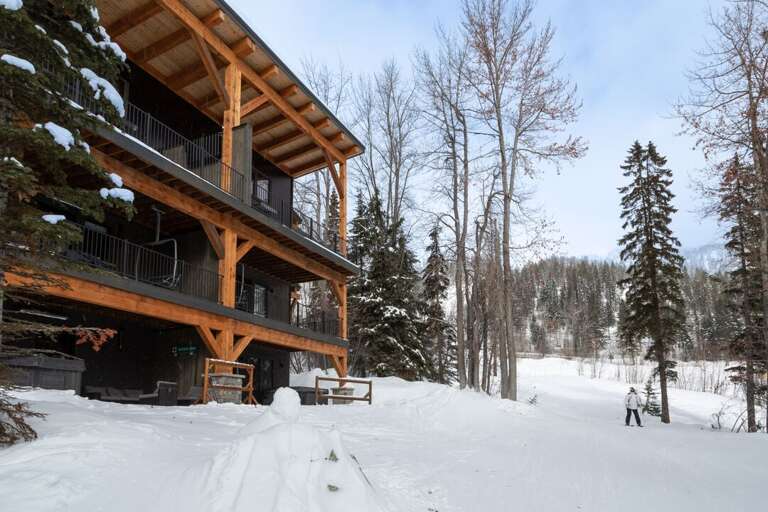 Majestic views for this ski in ski out home | Exterior