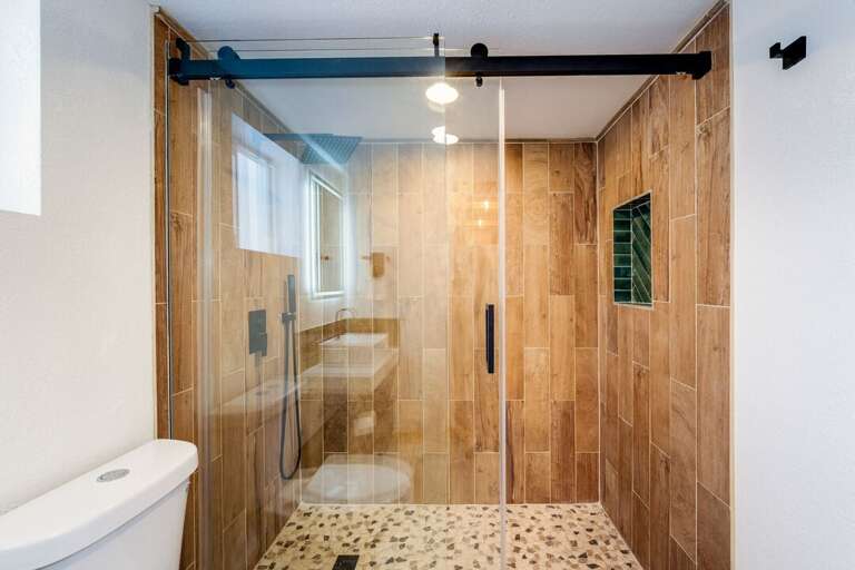 Enjoy a hot shower | ADU