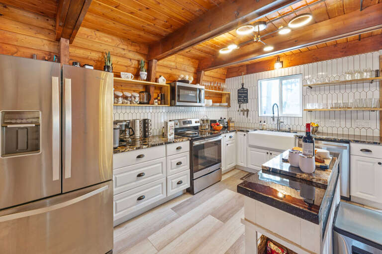 Updated Appliances | Main Level