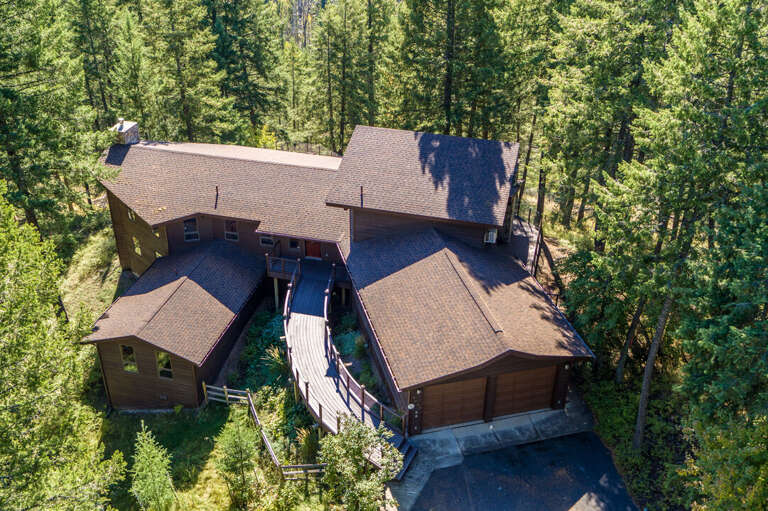 Ariel of the home| Exterior