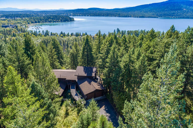 Ariel of the home| Exterior