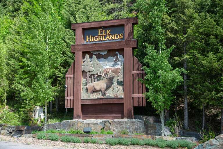 Elk Highlands Community | Exterior Elk Highlands Community | Exterior