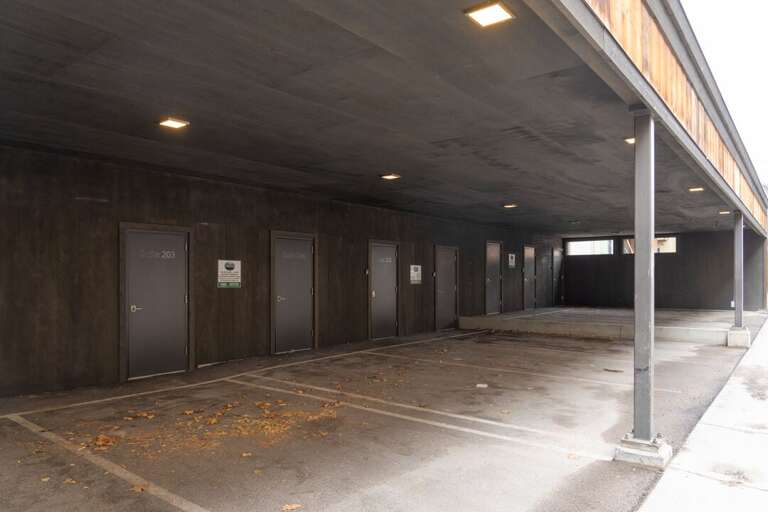 Common area garage | Exterior