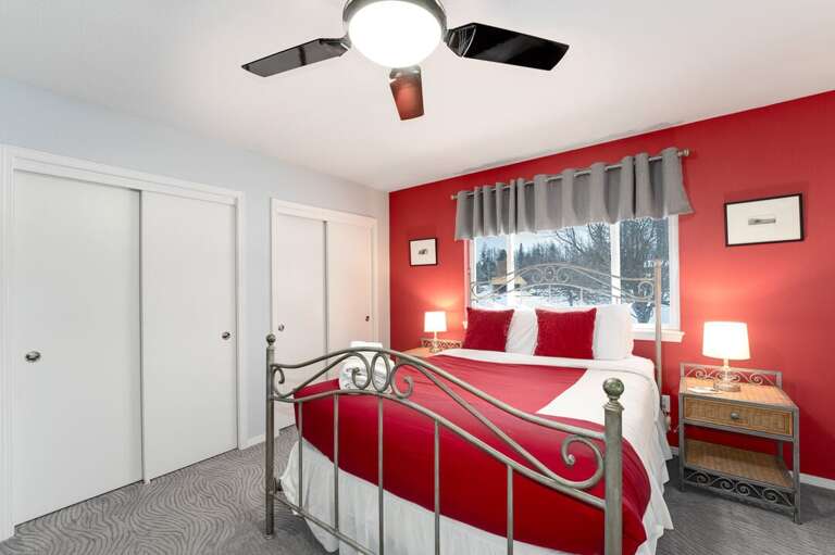 Cozy up in bed | Main Level Cozy up in bed | Main Level