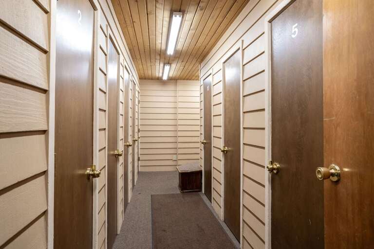 Ski Locker (use #10)