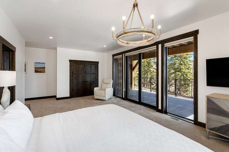 Master Bedroom (Middle Level)- King Bed, 50" Smart TV and Private Patio | Middle Level