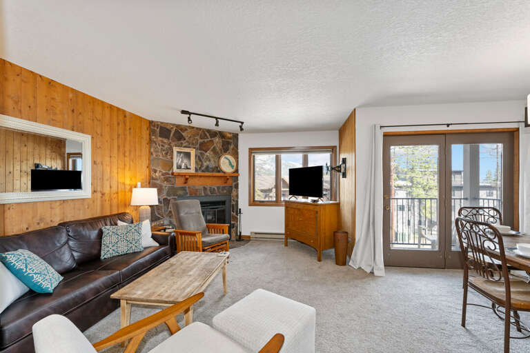 Wonderful Open Floor Plan for Family Time | Main Level Wonderful Open Floor Plan for Family Time | Main Level