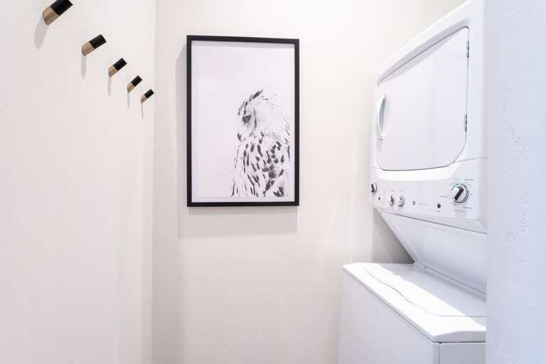 Laundry Room | Main Level