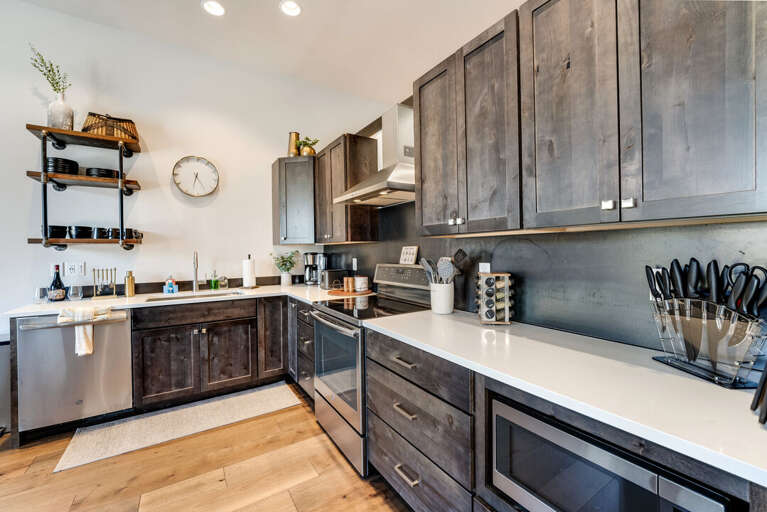 Lots of counter space | Main Level