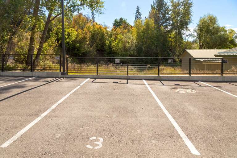 Parking space | Exterior