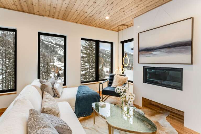 Enjoy the fire | Upper Level