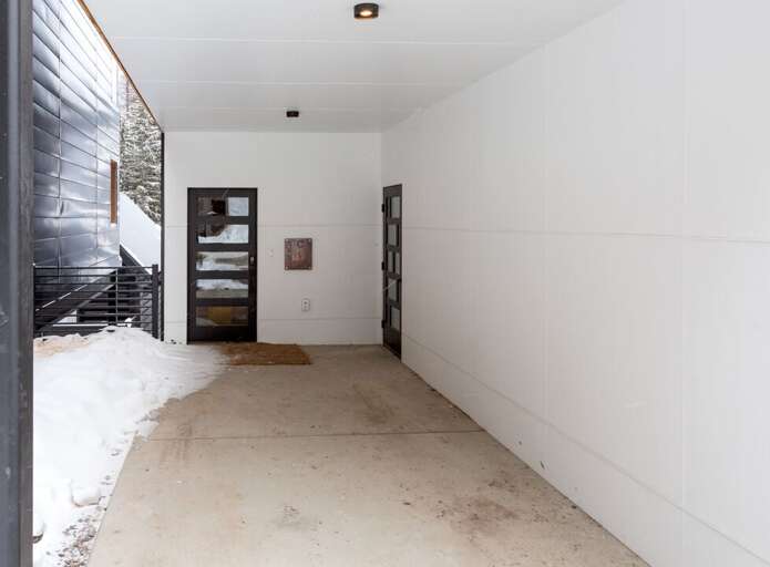 Front Entrance | Exterior