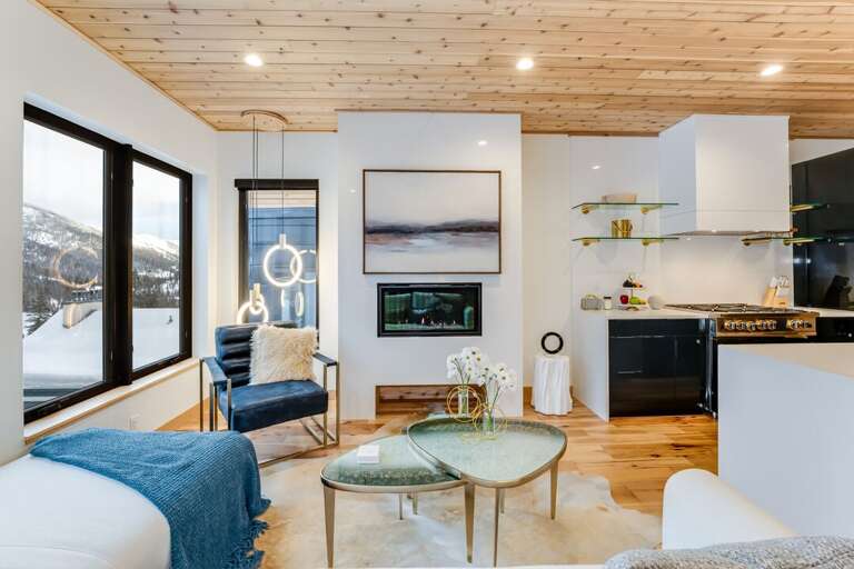 Relax and unwind | Upper Level