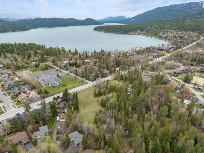 Aerial View of the Lake | Exterior