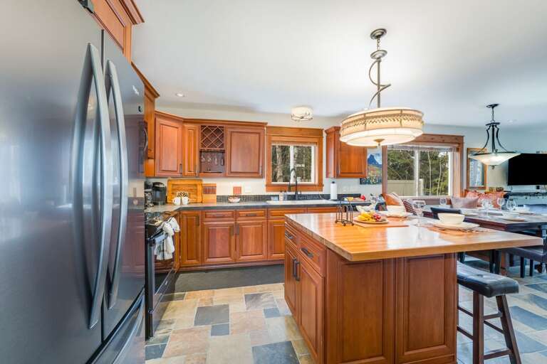 Lots of Counter Space! | Main Level